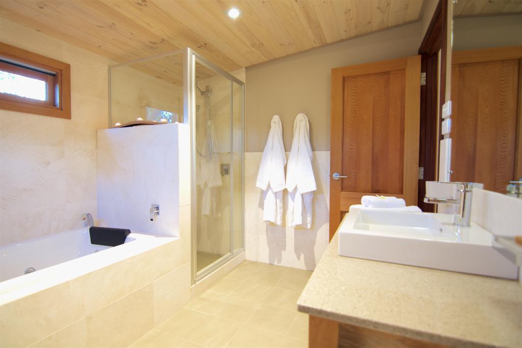 Villa Aiyana Retreat *