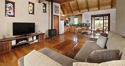 Villa Aiyana Retreat